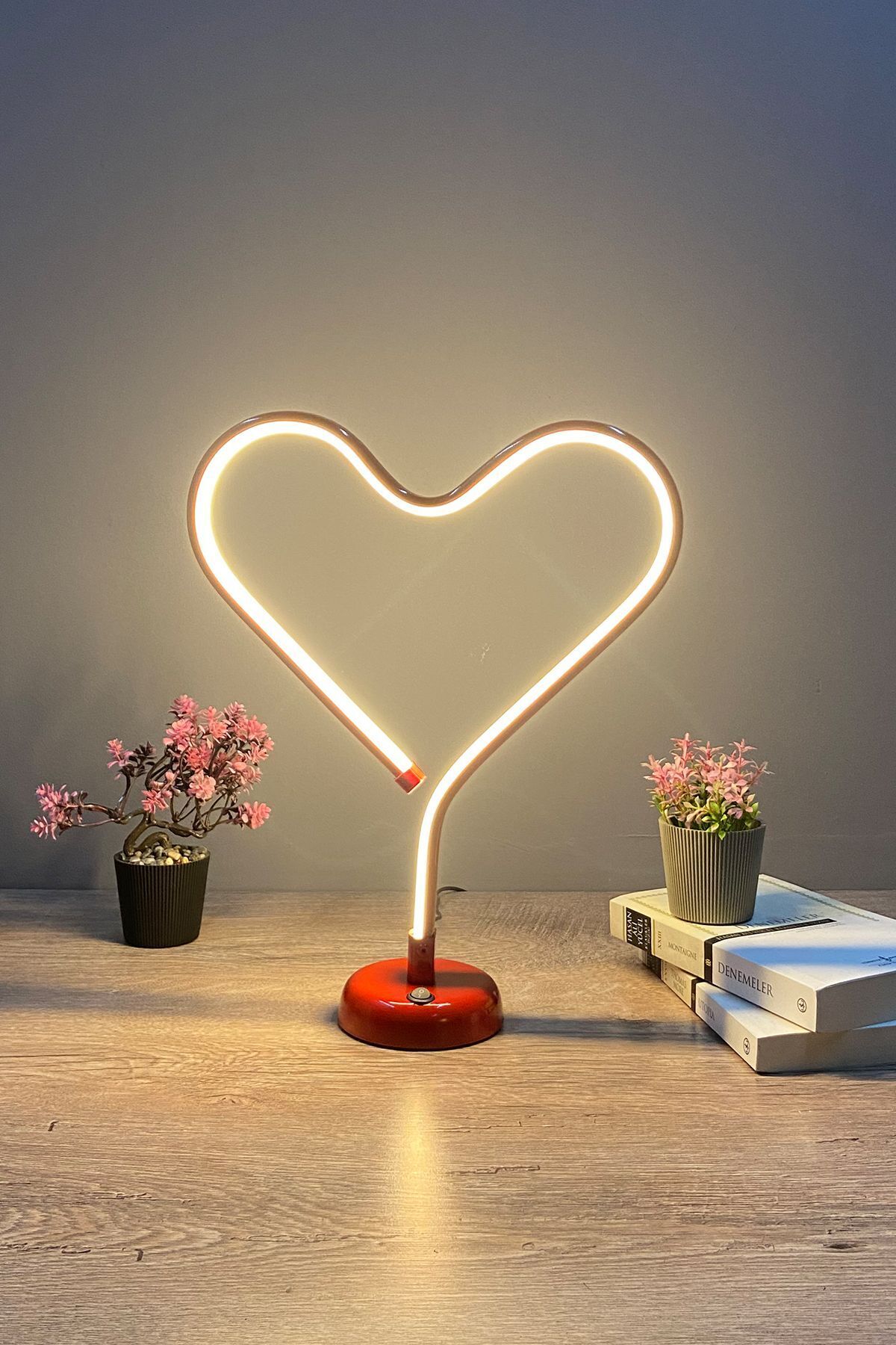 Kırmızı Kalp Modern Günışığı Ledli Masa Lambası Abajur Kırmızı