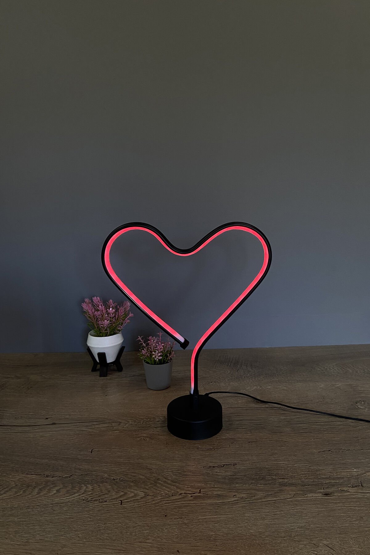 Siyah Kalp Modern Rgb Ledli Masa Lambası Abajur RGB